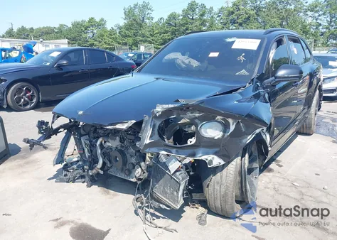 2021 Bentley Bentayga V8 z USA, uszkodzony, nr VIN SJAAM2ZV2MC033879